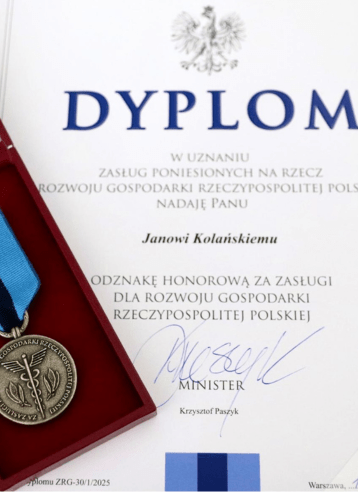 https://colian.com/wp-content/uploads/www-duza-grafika-12-2.png
